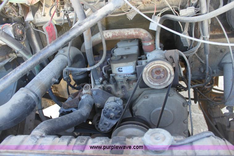 image for item B8664 1987 Ford E350 panel van