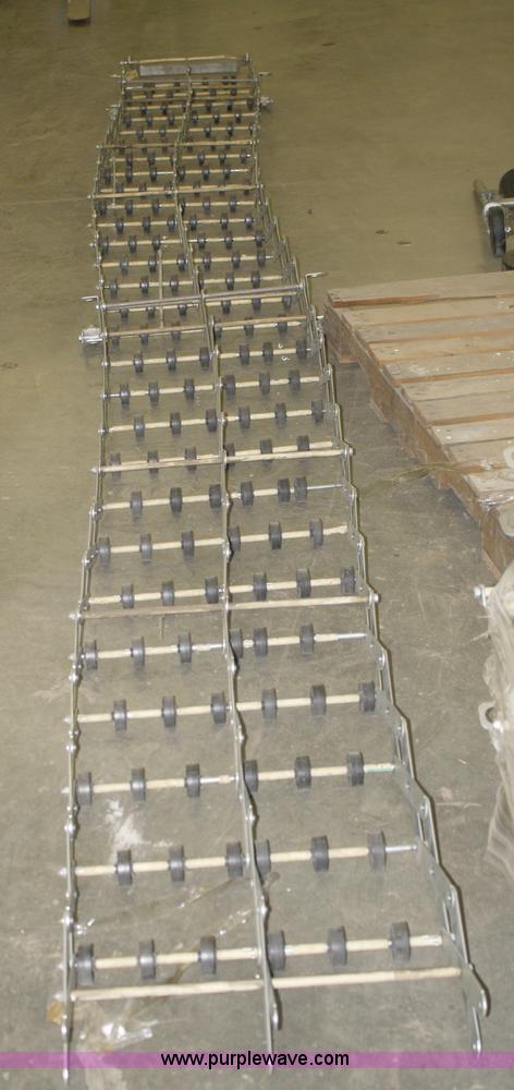 image for item B9438 Expandable box conveyor