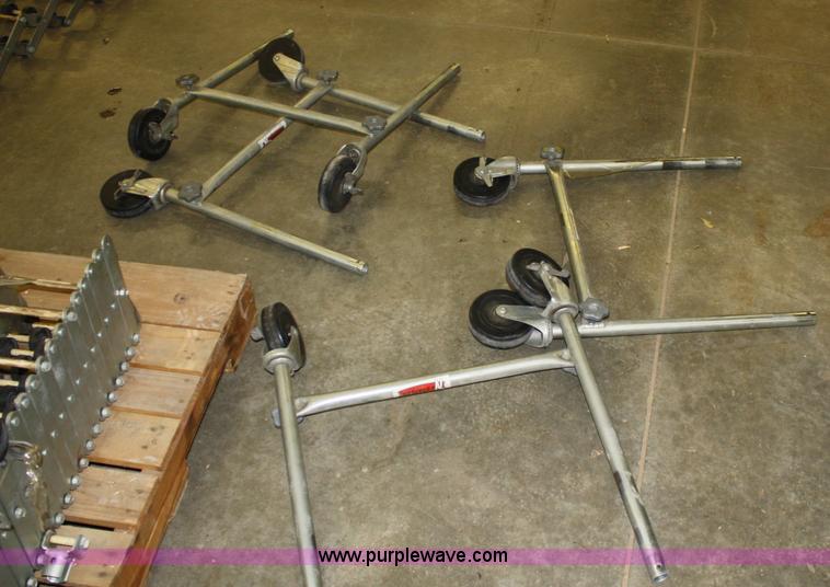 image for item B9438 Expandable box conveyor