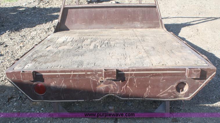 image for item B9439 Pickup truck flatbed