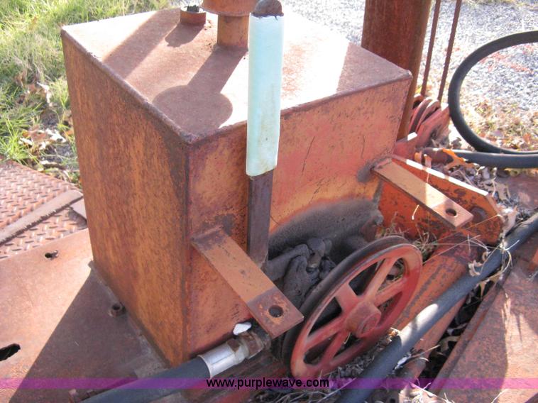 image for item B9606 Energy Manuf. truck lift