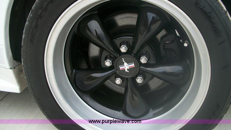 image for item C5197 2004 Ford Mustang Mach 1