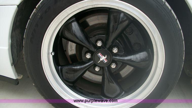 image for item C5197 2004 Ford Mustang Mach 1