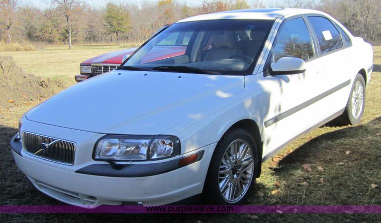 image for item C5200 2000 Volvo S80 T6