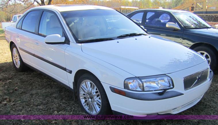 image for item C5200 2000 Volvo S80 T6
