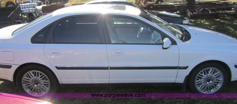 image for item C5200 2000 Volvo S80 T6
