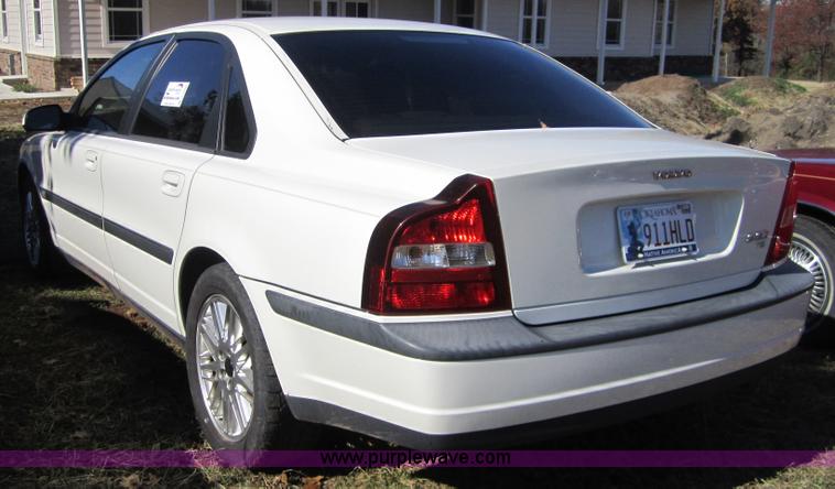 image for item C5200 2000 Volvo S80 T6