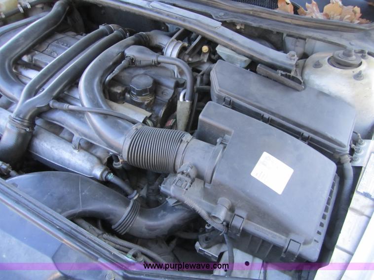 image for item C5200 2000 Volvo S80 T6