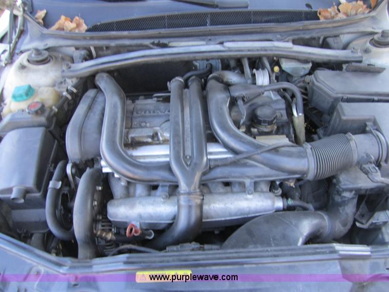 image for item C5200 2000 Volvo S80 T6
