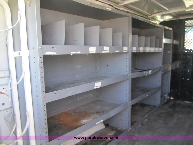 image for item C5202 2002 Ford E250 cargo van