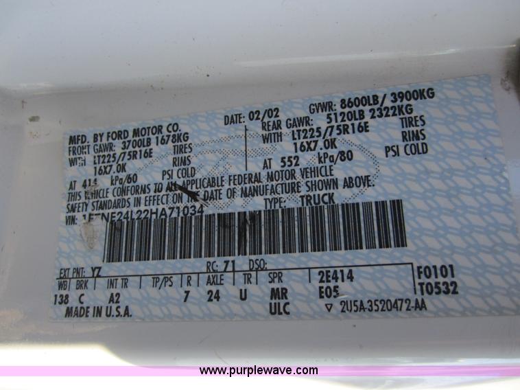 image for item C5202 2002 Ford E250 cargo van