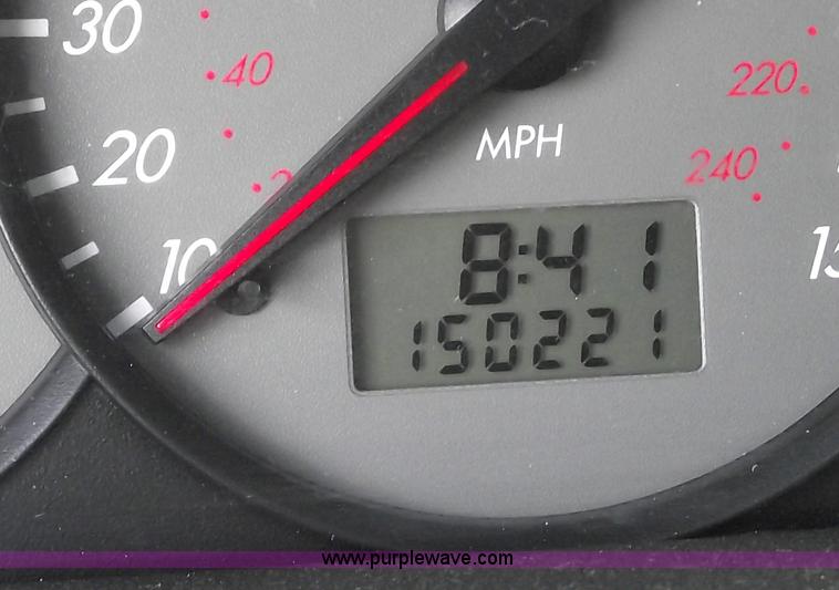 image for item C5724 2000 Mercury Cougar