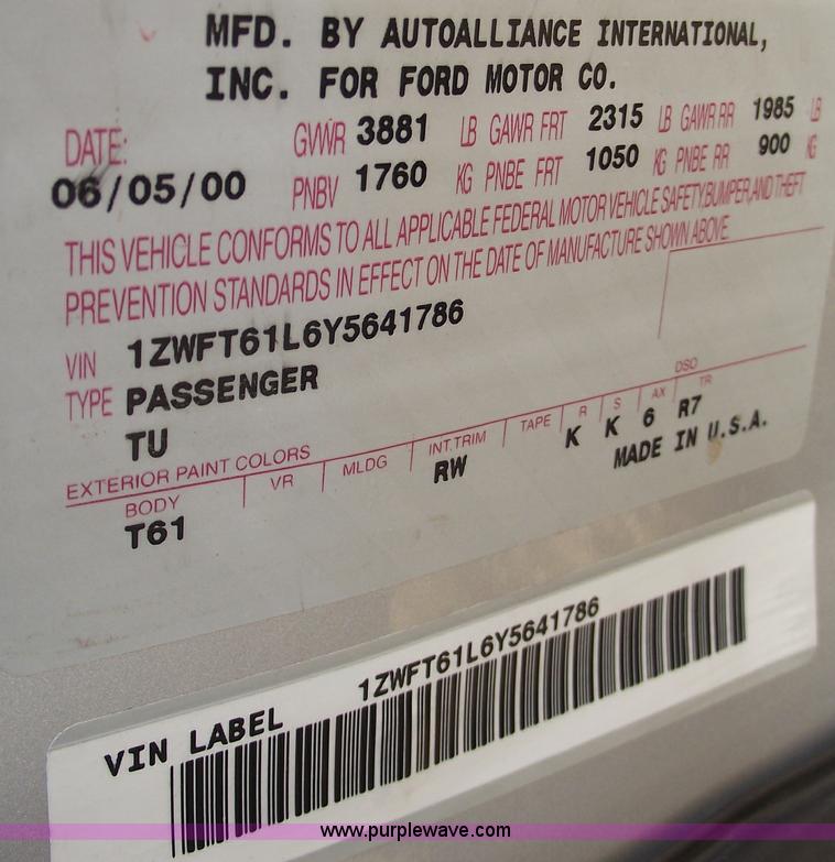 image for item C5724 2000 Mercury Cougar