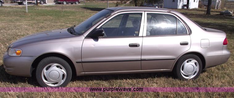 image for item C5725 1998 Toyota Corolla CE