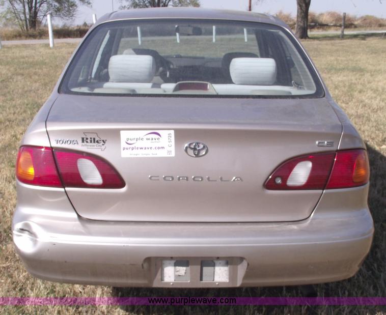 image for item C5725 1998 Toyota Corolla CE