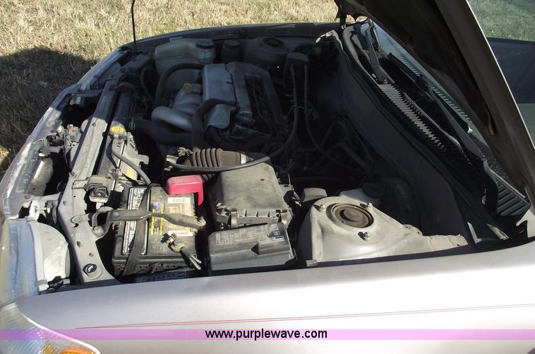 image for item C5725 1998 Toyota Corolla CE