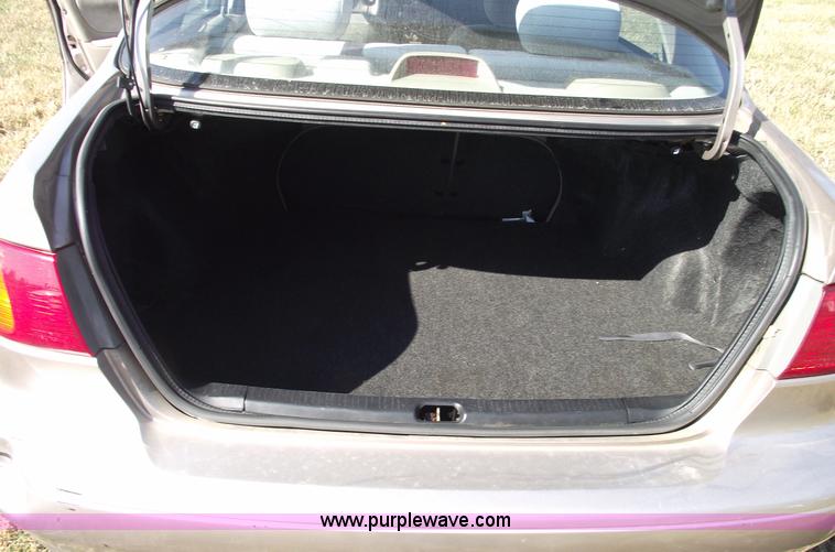 image for item C5725 1998 Toyota Corolla CE