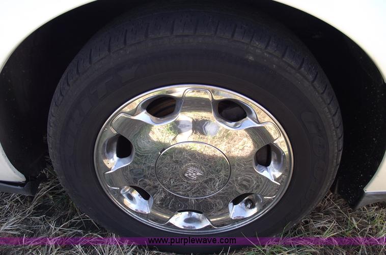 image for item C5739 2001 Cadillac DeVille DHS