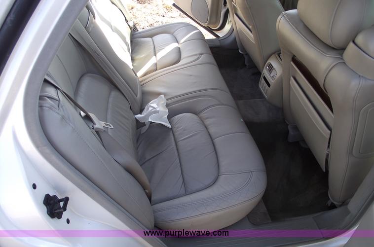 image for item C5739 2001 Cadillac DeVille DHS