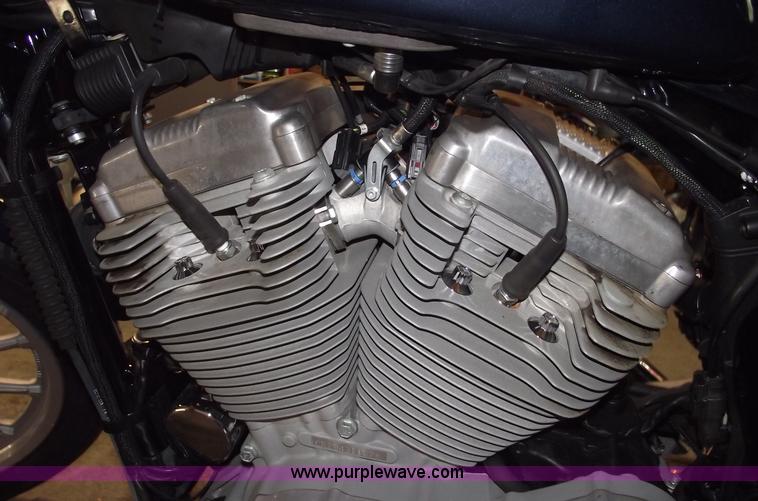 image for item C5742 2008 Harley Davidson XL883