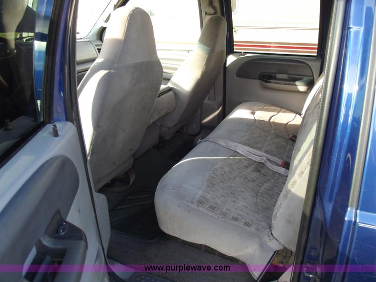 image for item C5774 1999 Ford F350 crew cab pickup truck