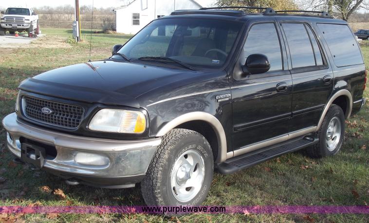 image for item C5776 1997 Ford Expedition Eddie Bauer SUV