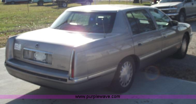 image for item C5777 1999 Cadillac DeVille