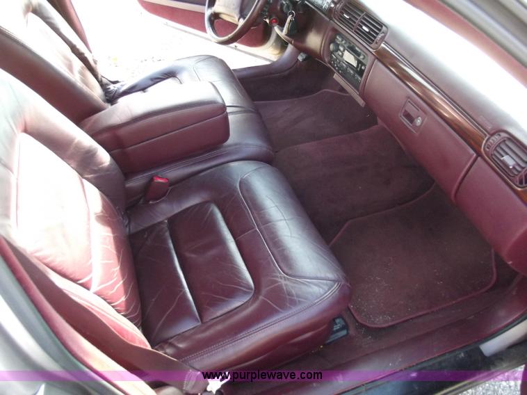 image for item C5777 1999 Cadillac DeVille