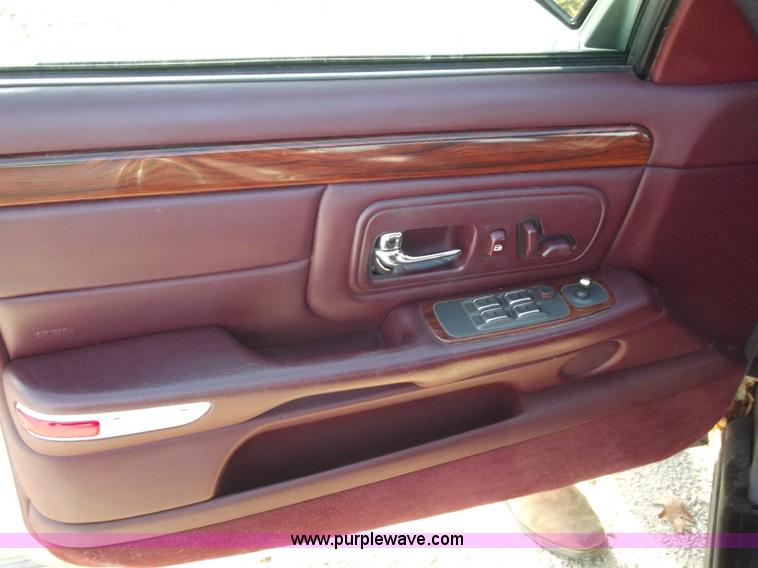 image for item C5777 1999 Cadillac DeVille