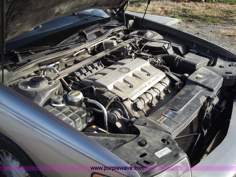 image for item C5777 1999 Cadillac DeVille