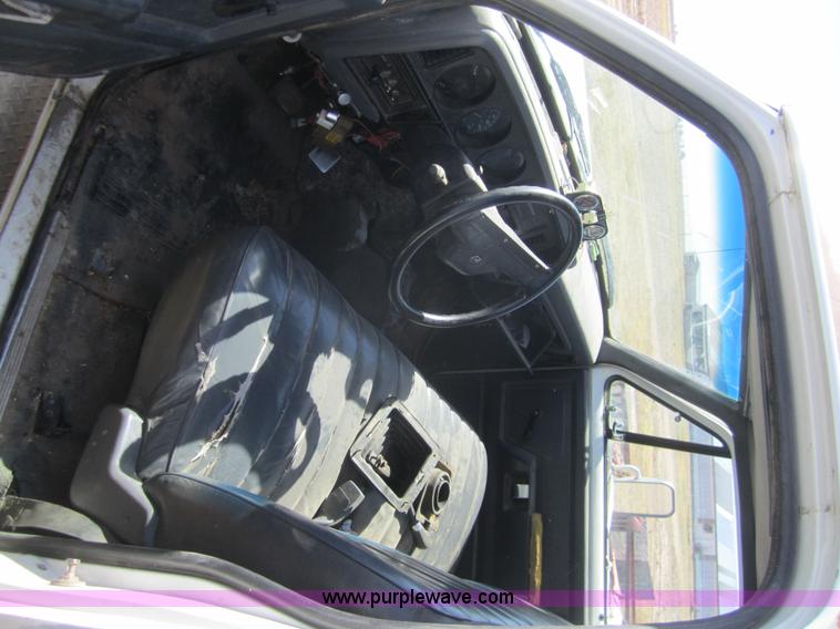 image for item C9871 1992 Dodge Ram D350 LE pickup truck