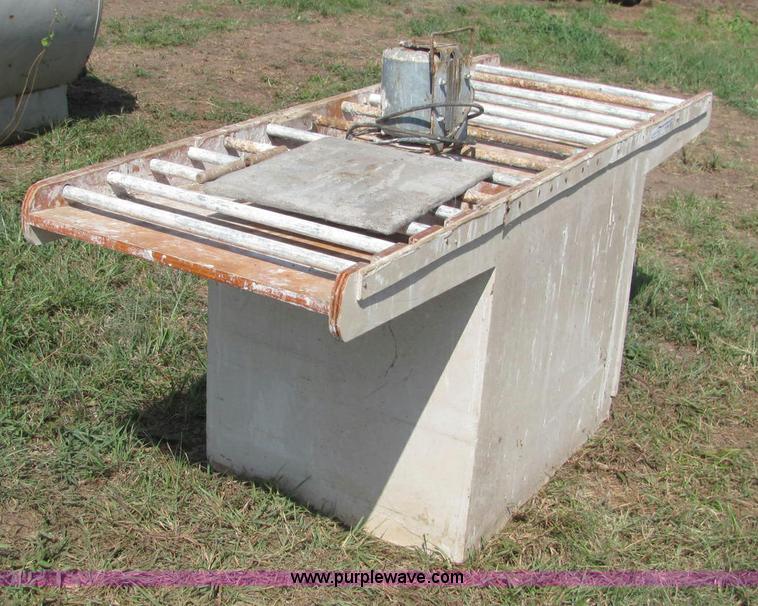 image for item F9766 Assorted ceramic equipment