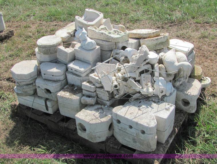 image for item F9766 Assorted ceramic equipment