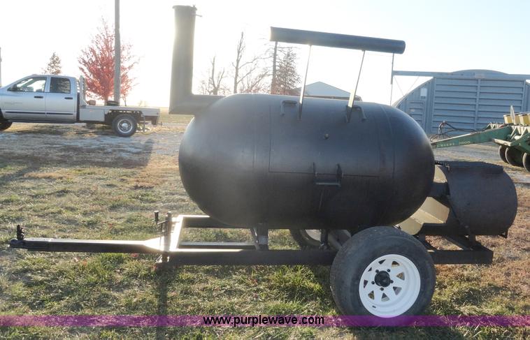 image for item G9240 Custom built smoker