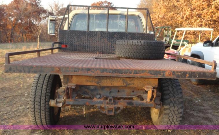 image for item H9007 1981 Chevrolet Scottsdale K20 pickup truck