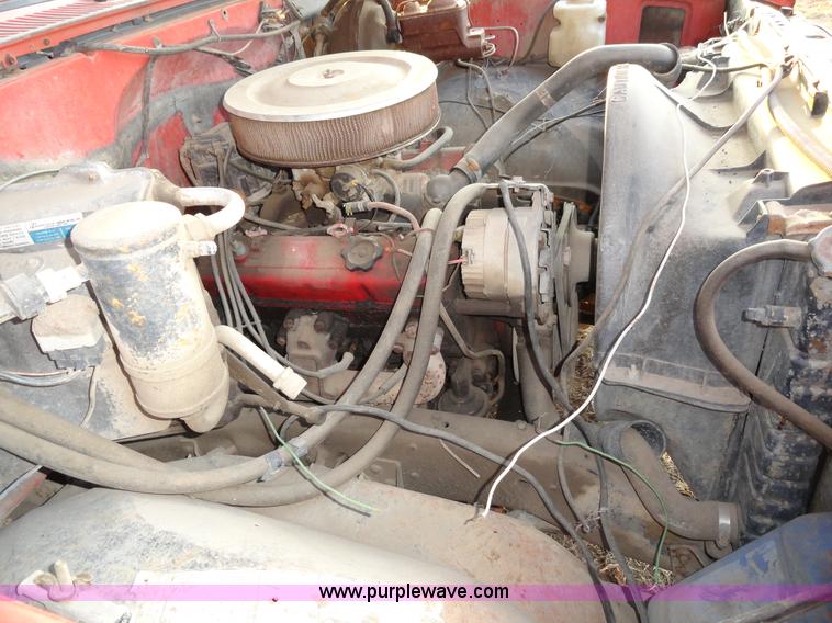 image for item H9007 1981 Chevrolet Scottsdale K20 pickup truck
