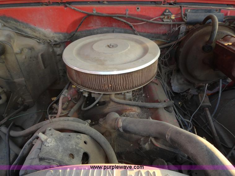 image for item H9007 1981 Chevrolet Scottsdale K20 pickup truck