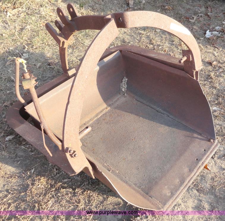 image for item H9010 Three point mount rock bucket