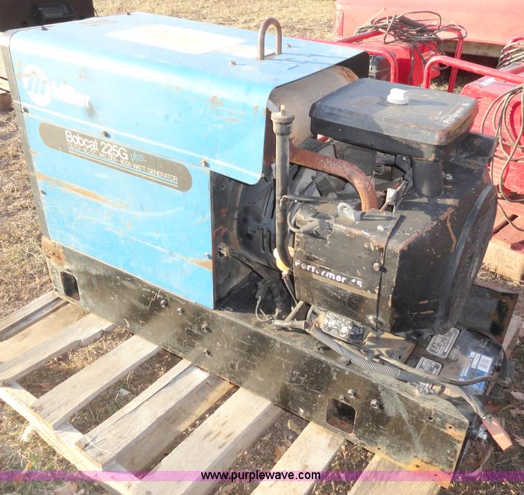 image for item H9013 Miller Bobcat 225G welder/generator