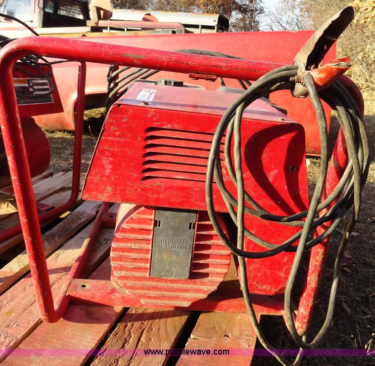 Lincoln Electric Power Arc 5500 welder/generator in Centerville, KS