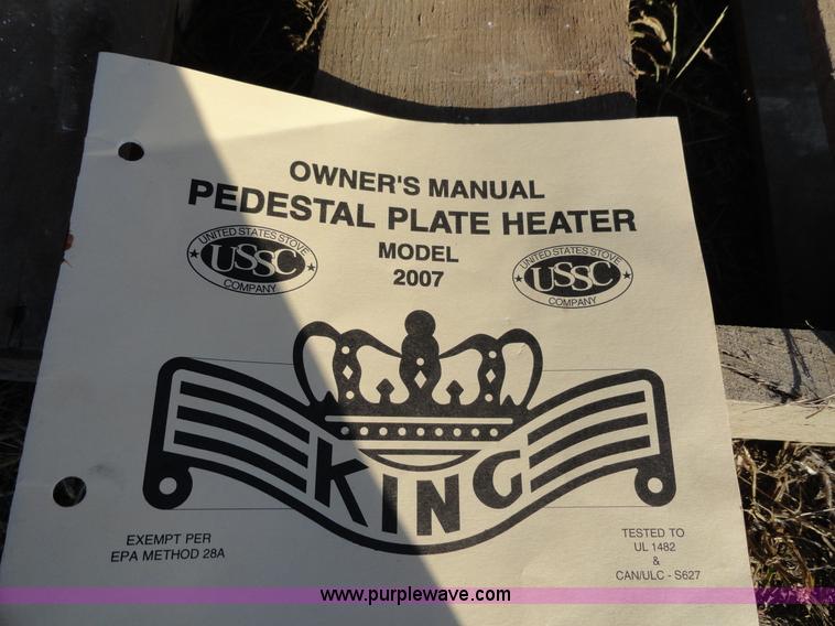 image for item H9017 2007 King Pedestal Plate wood heater