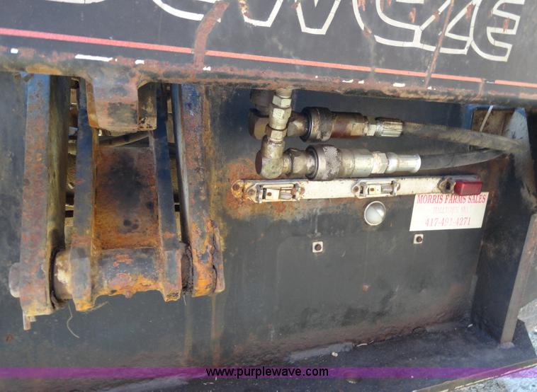 image for item H9018 1981 Chevrolet C10 Custom Deluxe pickup truck