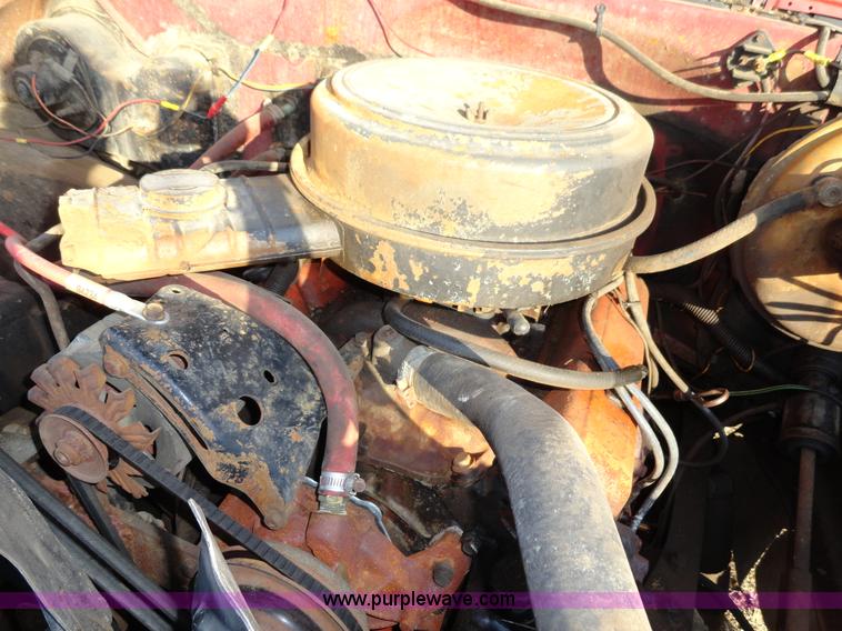 image for item H9018 1981 Chevrolet C10 Custom Deluxe pickup truck