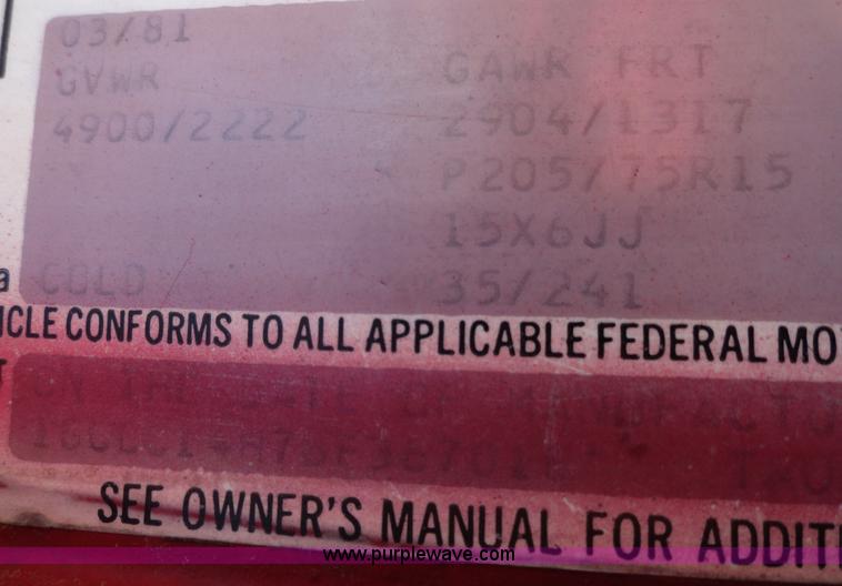 image for item H9018 1981 Chevrolet C10 Custom Deluxe pickup truck