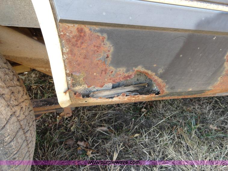 image for item H9023 1984 Chevrolet S10 Blazer SUV