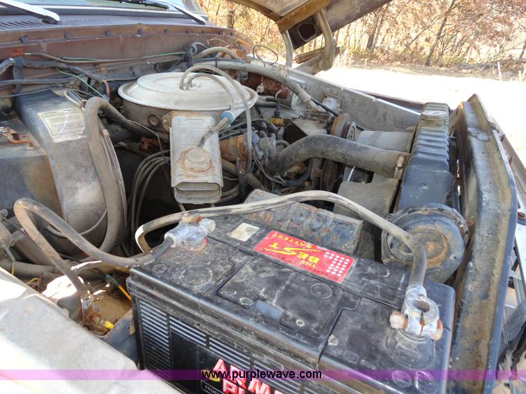 image for item H9024 1978 Ford F150 Ranger Explorer pickup truck