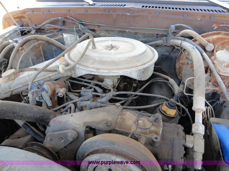 image for item H9024 1978 Ford F150 Ranger Explorer pickup truck