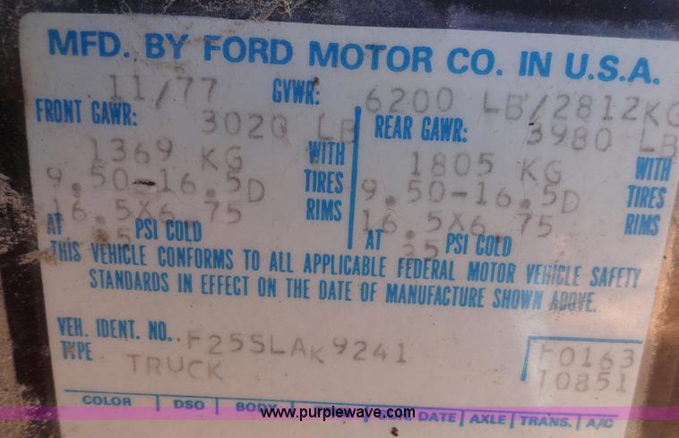 image for item H9024 1978 Ford F150 Ranger Explorer pickup truck