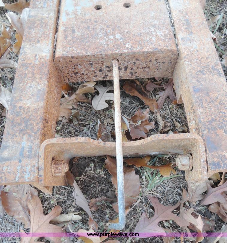 image for item H9025 Hide away goose neck hitch