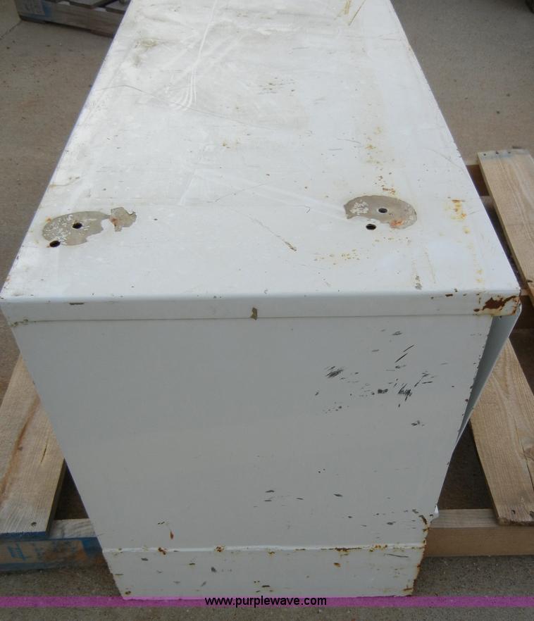 image for item H9079 Altec storage box